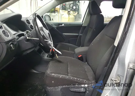 2013 Volkswagen Tiguan S from USA, damaged, VIN WVGCV3AX6DW588240